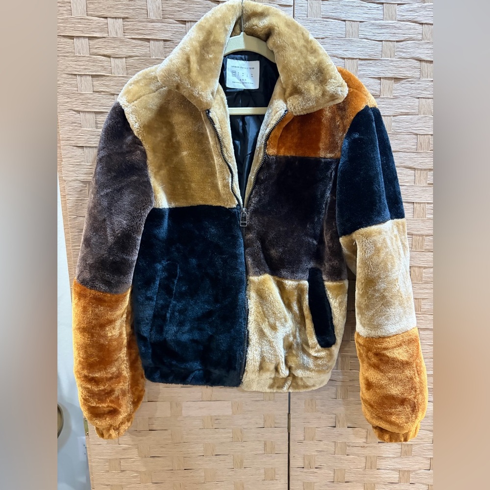 Urban Outfitters Patchwork Faux Fur Teddy Jacket Size XS - Picture 2 of 3